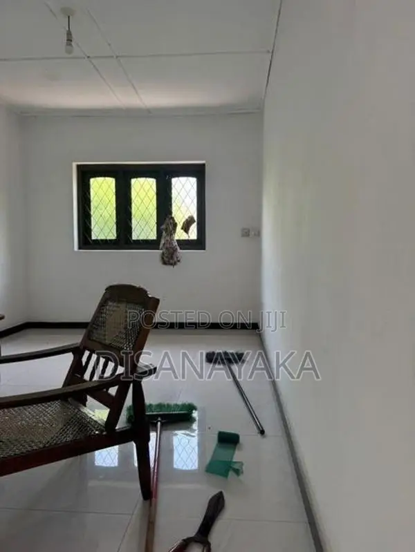 Single Storey House for Sale in Rajagiriya Ds1755