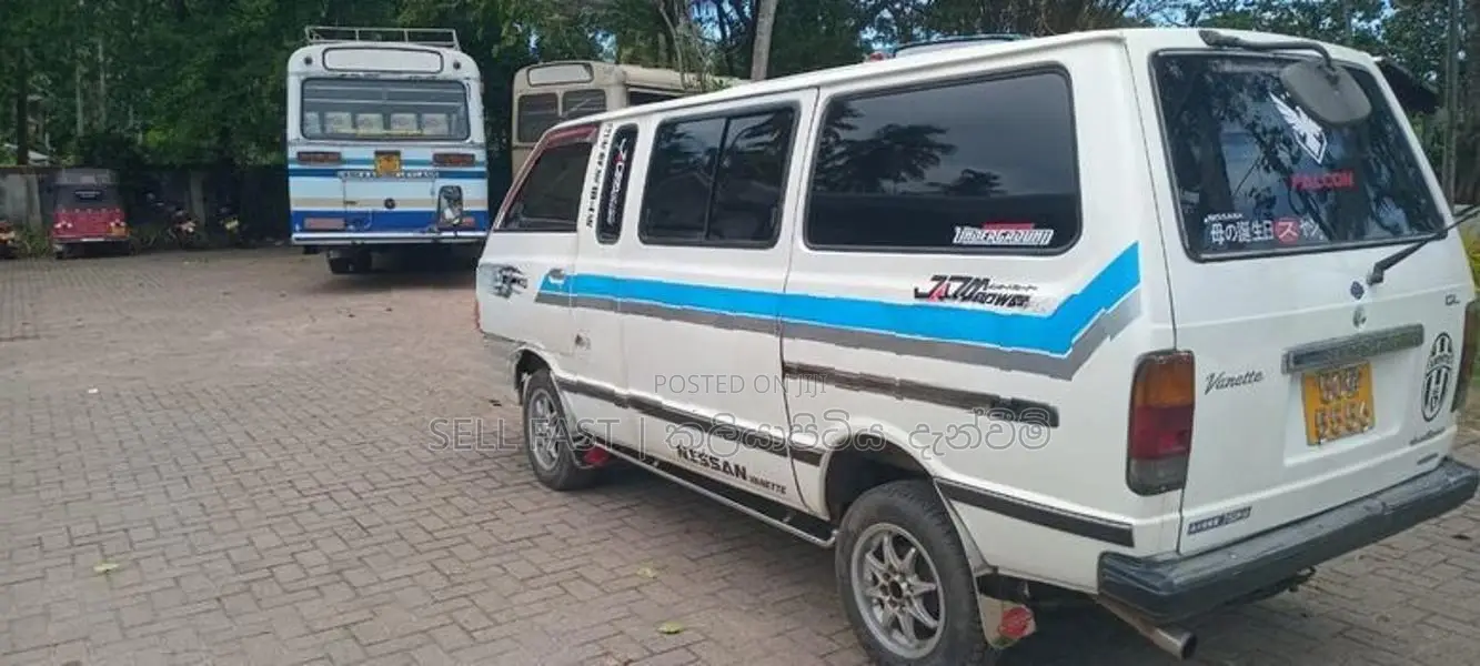 Nissan Vanette 1982
