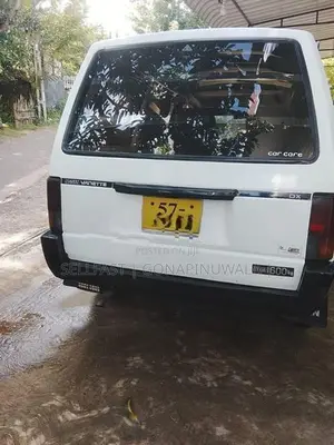 Nissan Vanette 1995
