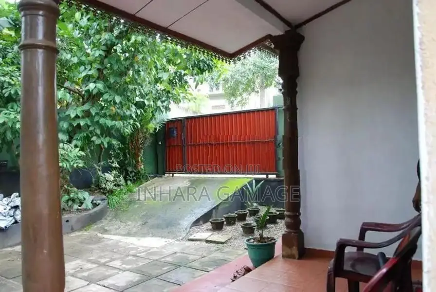 2 Bedroom Fully Furnished Home for Sale Near to The Homagama Town