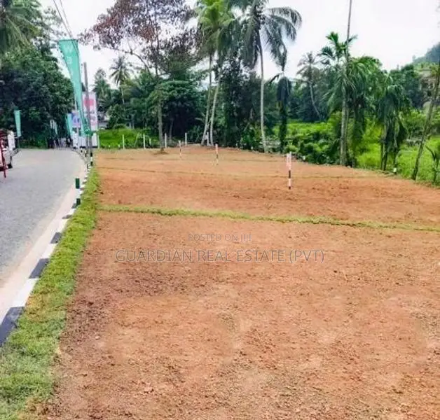 Best luxury land for sale in Watareka