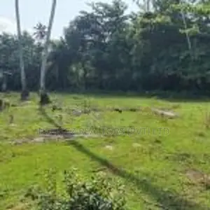 For Sale Historic Sir Arthur C Clarkee Base Camp Property | Hikkaduwa