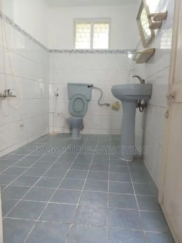 Upstairs House for Rent in Mirihana, Nugegoda