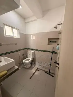 2nd floor office space for rent in Colombo 03