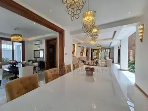 Super Luxury House for Sale in Battaramulla