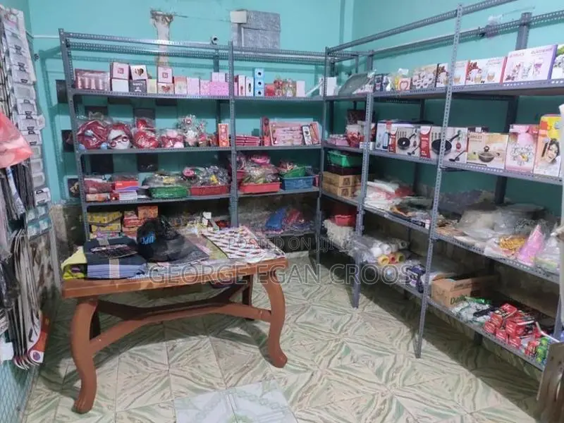 3 Storey House for Sale in Colombo 15 Mattakkuliya