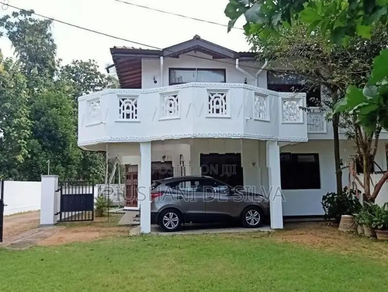 House for Sale – Wennappuwa