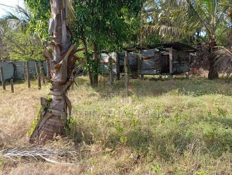 Land for Sale Poonochimunai