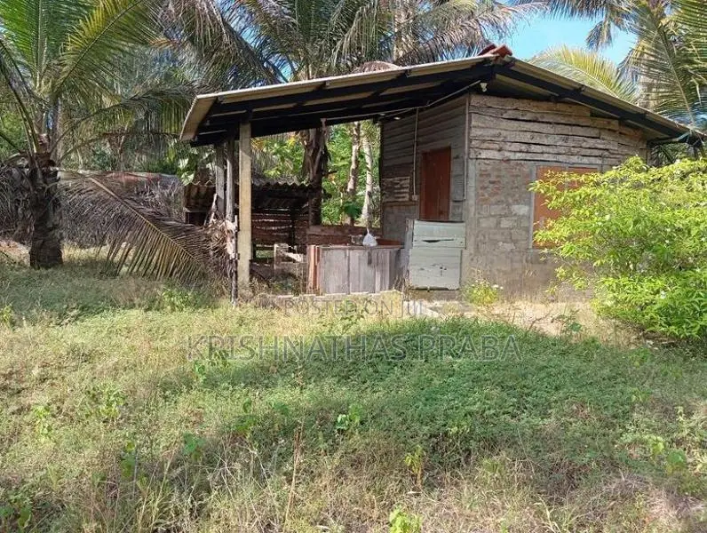 Land for Sale Poonochimunai