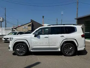 Toyota Land Cruiser Sahara LC300 ZX 2026