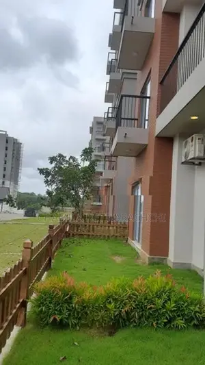 Kahathuduwa Apartment