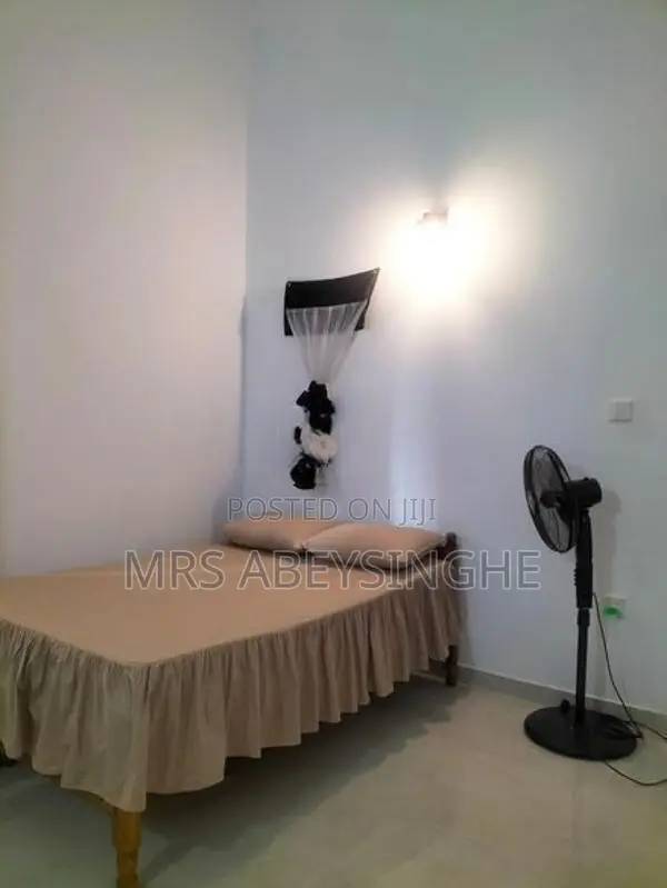 Boarding Room for Rent Ladies only Panadura(old Galle Road)