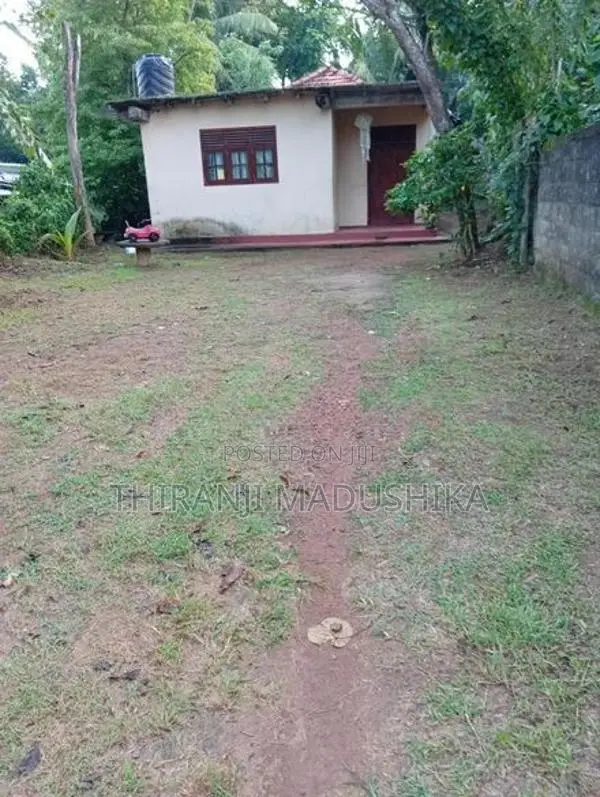 House with Land for Sale in Kekanadura