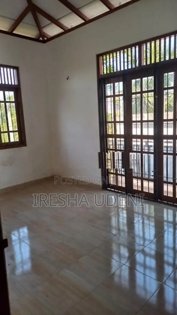 House for Rent Kiriwaththuduwa