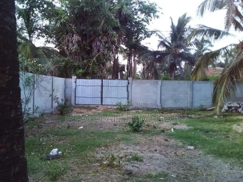Land for Sale Batticaloa Thannamunai