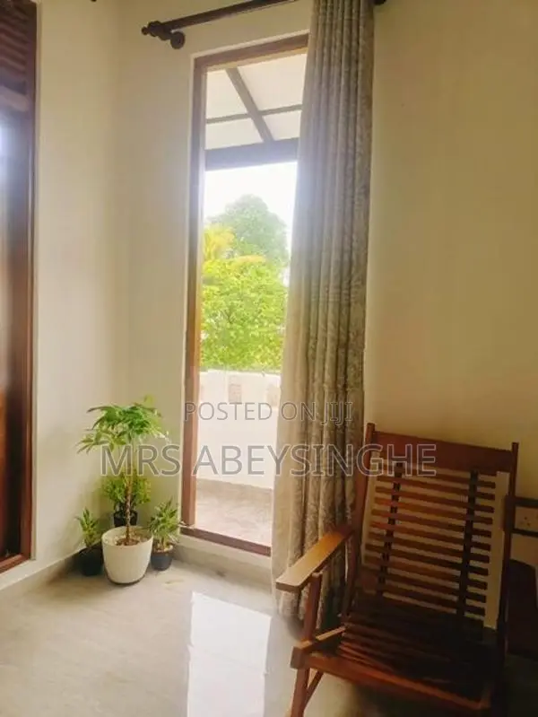 Boarding Room for Rent Ladies only Panadura(old Galle Road)