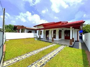 Brand-New House in Horana Off Pokunuwita Junc - Welikala Rd හොරණ