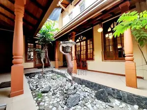 Fully Furnished Luxury House Rent Pitakotte Pagoda Road 100 Meters Man
