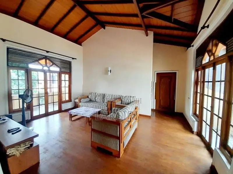 Fully Furnished Luxury House Rent Pitakotte Pagoda Road 100 Meters Man