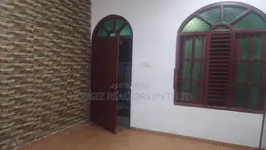 Single-Storey House for Sale in Wellampitiya