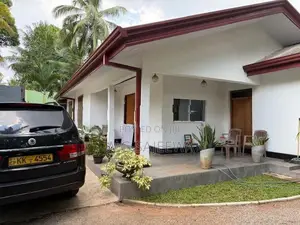 House for sale in gampaha near paddy field