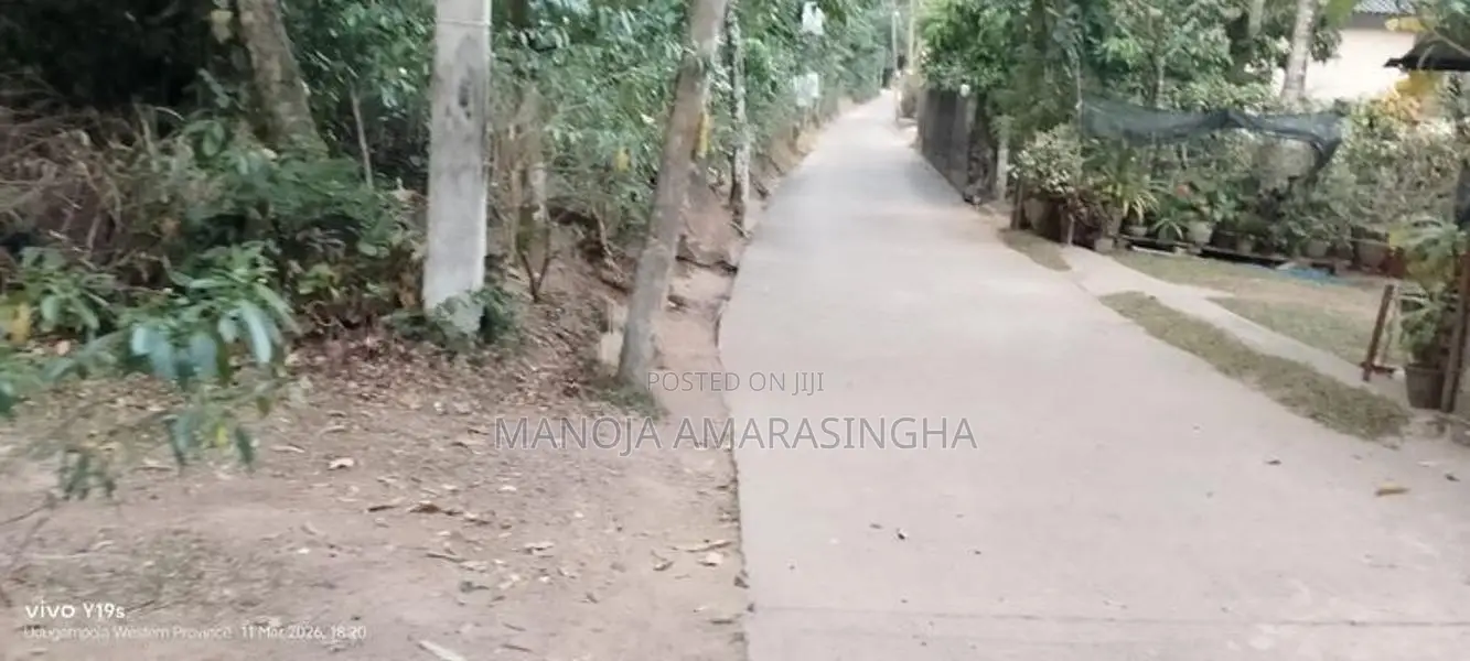 Residential Land for Sale Udugampola