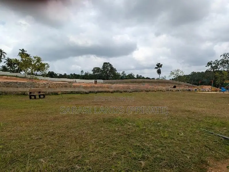 Land for Sale in - Wewaldeniya
