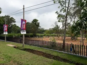 අනුරාධපුර කොළඹ පාරෙන් ව්‍යාපාරික බිම්කොටසක් විකිණීමට.