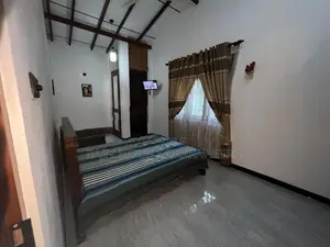 Tow Story Luxury House අවිස්සාවේල්ල