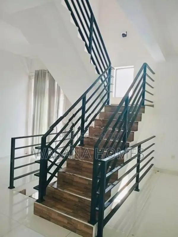 Remarkable House for Sale Pannipitiya