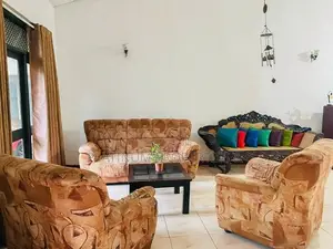 15.5 Perch Land With 5 Bedroom House For Sale In Kotte Thalawatugoda