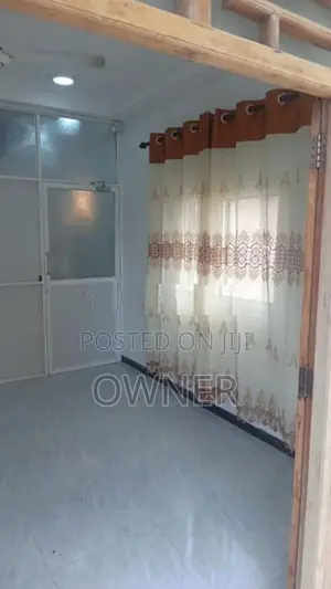 Sharing Room for Rent in Colombo 2