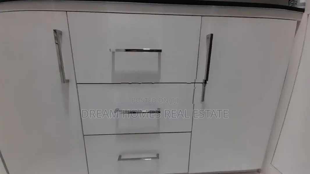 Brand New Fully Furnished Luxury Apartment for sale in Athurugiriya