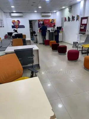 Commercial Building for Sale – Kaduwela Junction