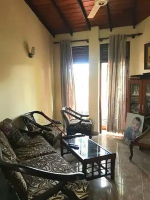 Spacious 2-Storey House for Sale in Piliyandala – Prime Location