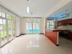 Colombo 05 Luxurious House for Sale.