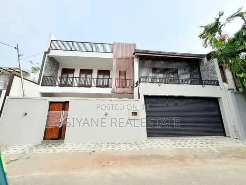 Luxury New House Sale in Battaramulla