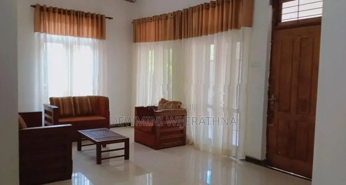 12 Rooms Semi-Finished Guest Hotel for Sale Negombo