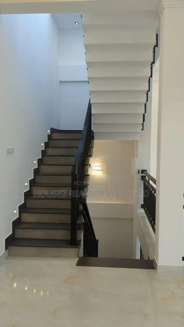 Super Luxury Brand New 3-Storey House for Sale – Negombo (Daluwakotuwa