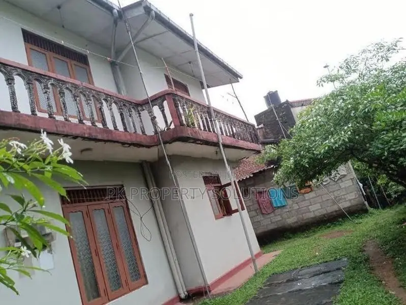 House for Sale in Boralesgamuwa ( File Number 3034 B )