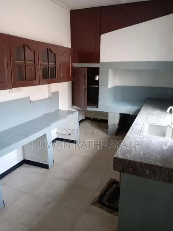 Single House for Rent in Boralasgamuwa