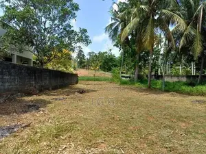 Land for Sale in Udugampola