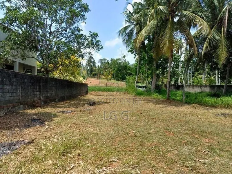 Land for Sale in Udugampola