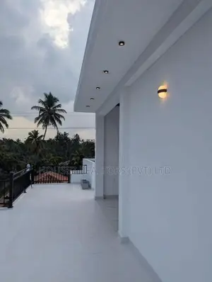 Super Luxury Brand New 3-Storey House for Sale – Negombo (Daluwakotuwa