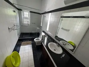Luxury Fully Furnished 4 Br Residence for Rent in Thalawathugoda