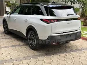 Peugeot 5008 GT LINE - 7 SEATER 2025