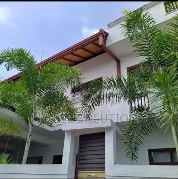 3-Storey House for Sale – Near Pepiliyana