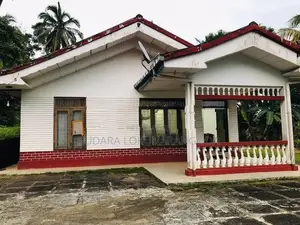 Deniyaya House with Land for Sale