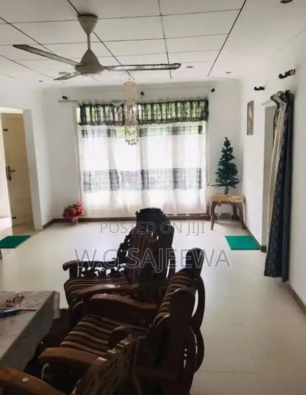 Single Storey complete house sale in Negombo - With 40 perches