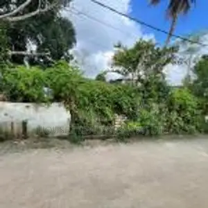 Spacious Family Home with Large Garden for Sale – Kelaniya